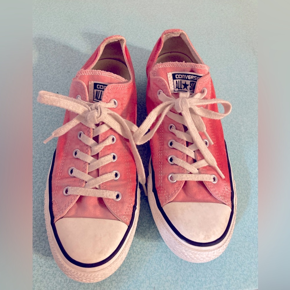 Women’s shoes